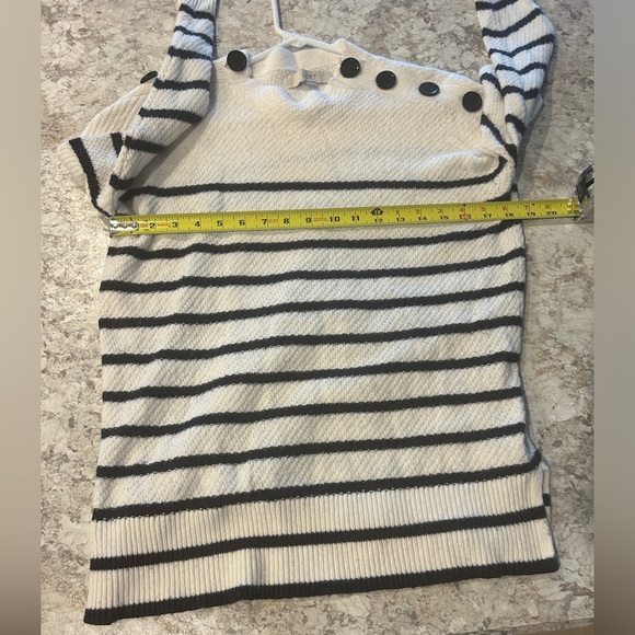 Women’s Loft Sweater Striped small - Picture 7 of 11